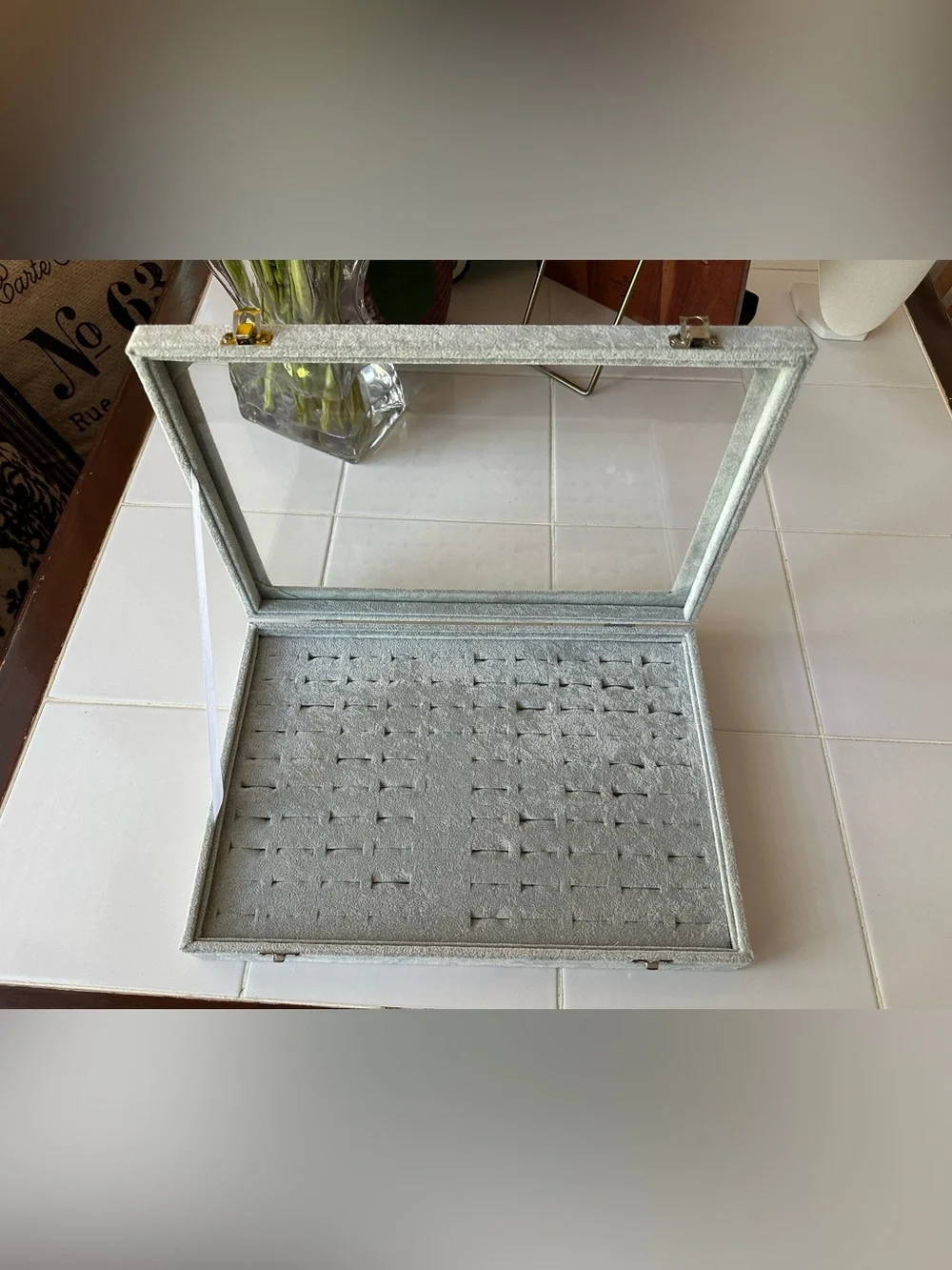 Gray 100-Slot Ring Display Storage Case Clear Lid